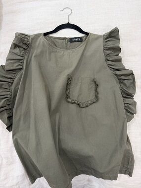 CHEPE Olive Green Ruffle Sleeve Blouse
